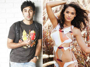 Swimsuit model Angela Jonsson leave Ranbir for Shahid